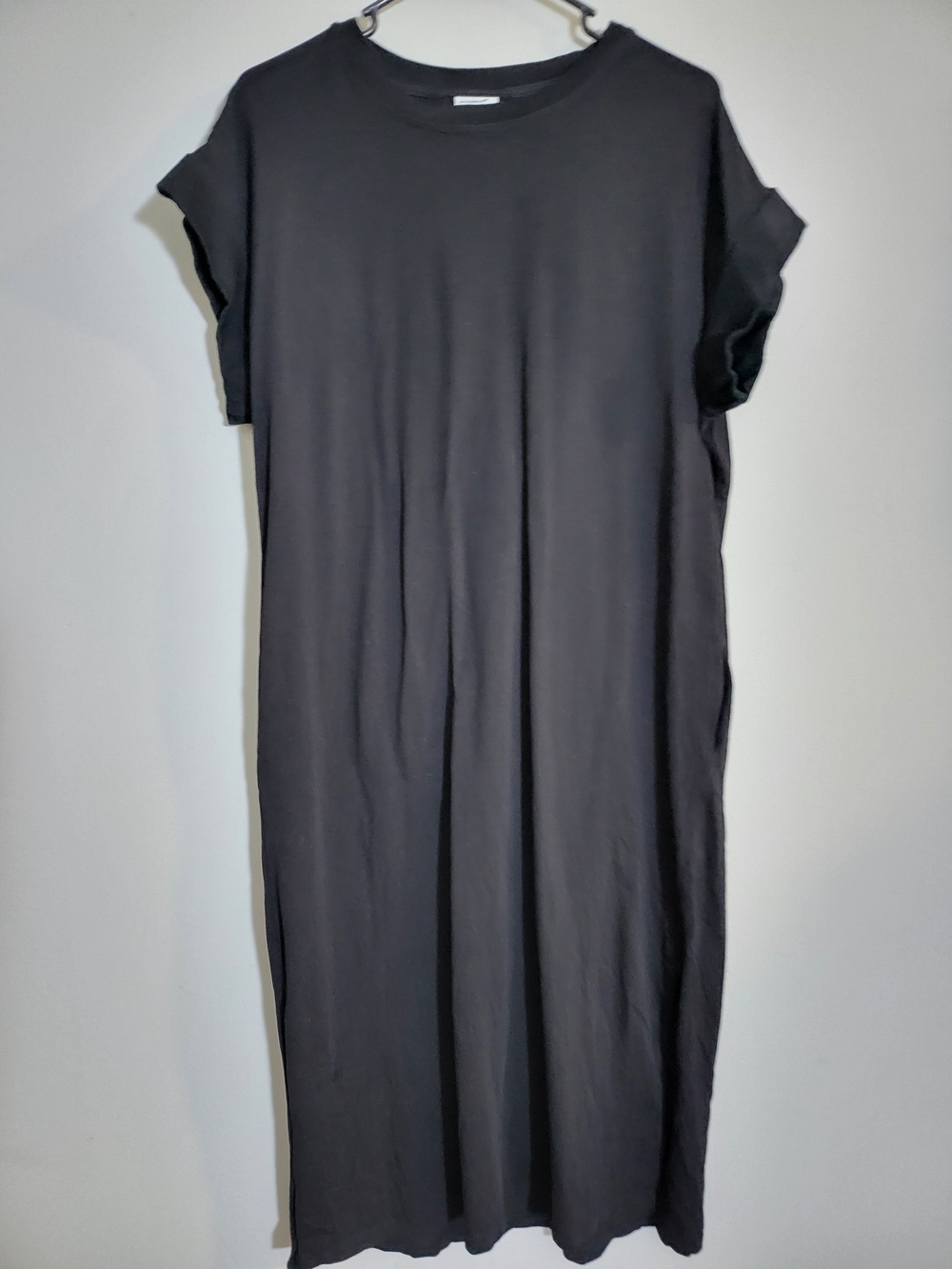 Women's Black T-Shirt Dress - Minimal Casual Style
